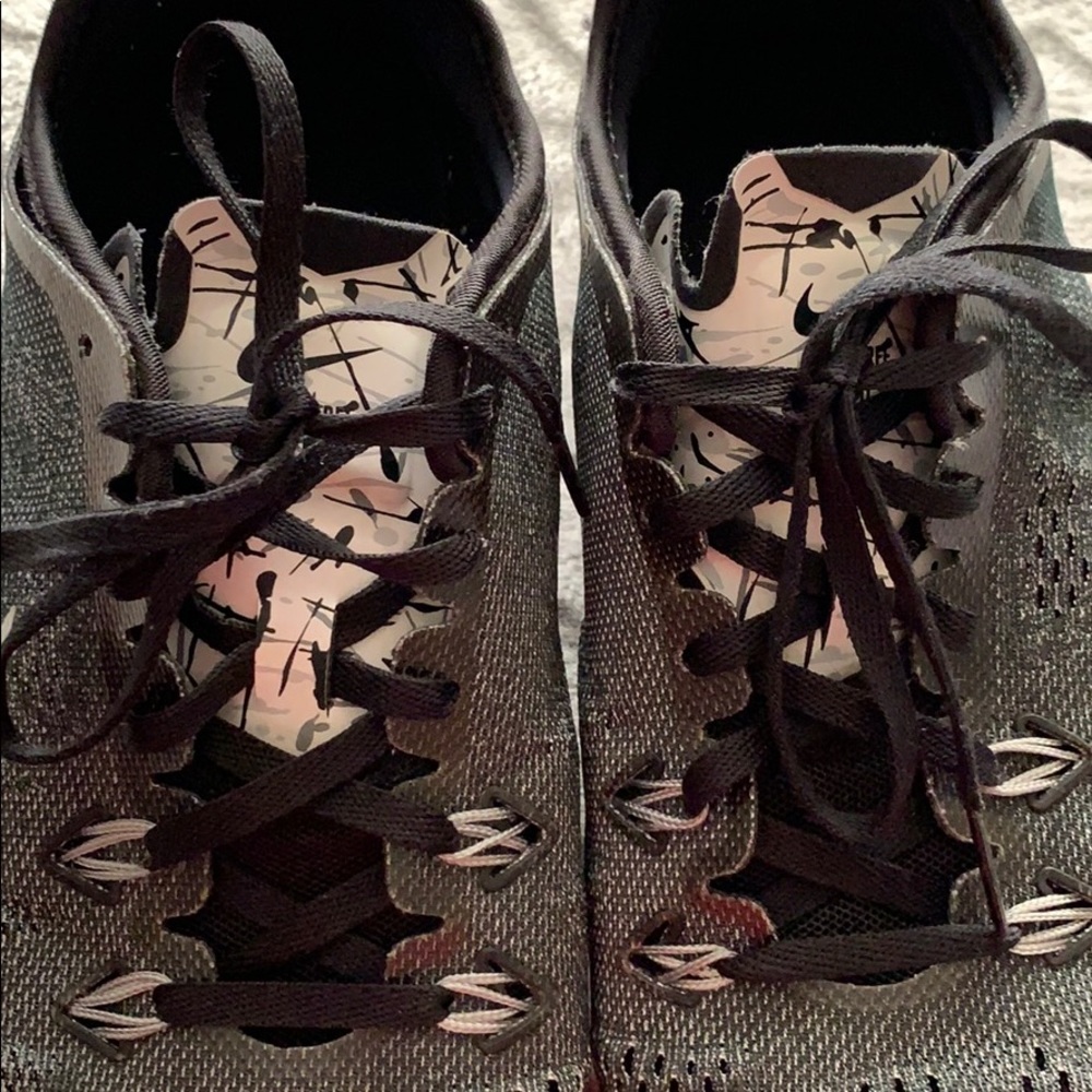 Nike Sneakers - Picture 6 of 15